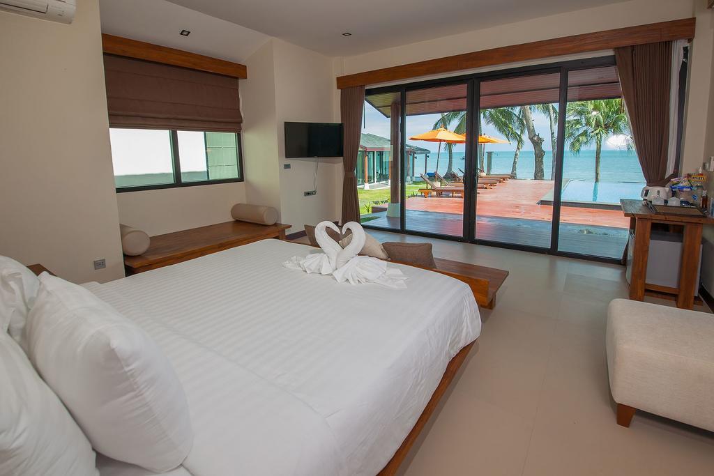 Samui Mermaid Beachfront Bang Rak Beach  Exterior photo
